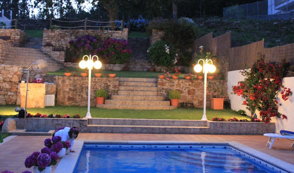 Apartamentos Maritimo Suites-Solo Adultos O Grove Zewnętrze zdjęcie
